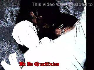 Büyük memeli büyük götlü hatunlara bayılıyorum