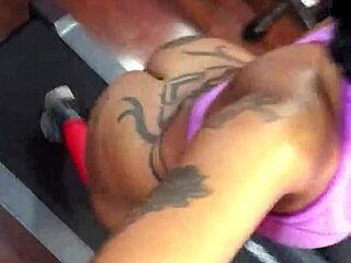 Cherokee Shows Off Big Ebony Ass On Treadmill In Solo Workout Session