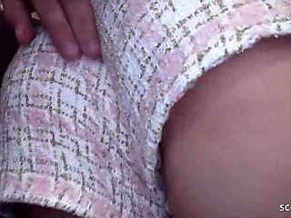 날씬한 아시아 18+ 욕정 폭발 옆집 아저씨 꼬셔 크림파이 섹스 무검열 JAV