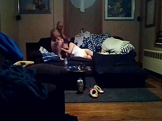 joe eats carlys pussy while she masturbates