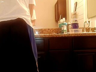 generally tiding up the bathroom with homemade asian amateur tools