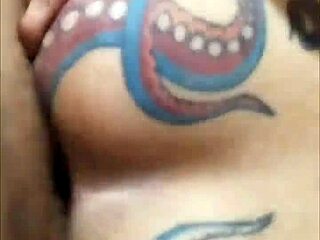 amateur latina colombian milf gets culo reventado in outdoor public action 😏🍑