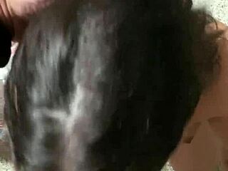 Professora De Inglés Milf Fode Duro Com Estudantes Latinos Em Vídeo Caseiro