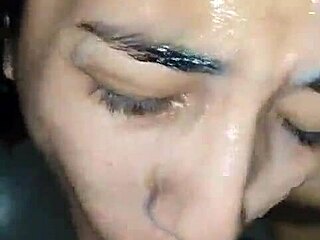 Come on my face in this hot homemade petite threesome