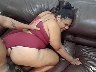 Gorda Spreads for Bareback Anal Action on Sofa with Pretty Latina Twists