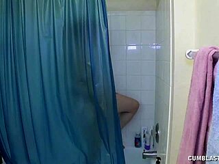 i felt that cumblast explode right in the bath tub