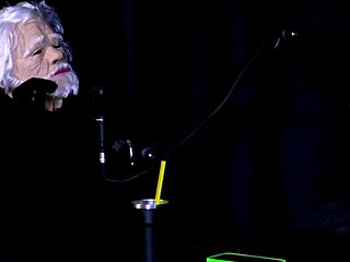 So, trying to bring my brother into porn but the new girl's pregnant and skips some scenes with fetishes from Negro Top Oficial on sheer red