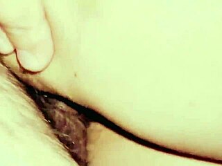 Share Bed With Aunty And Cum Inside Her Tight Pussy In Close-Up Creampie