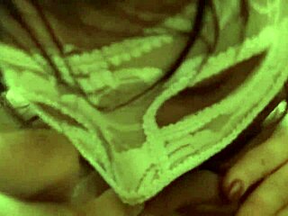 i suck that big cock then let him lick my pussy until i cum hard