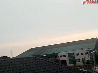 Ovulating girlfriend craves monster cock pounding in missionary this early morning