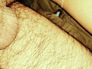 Share Bed With Aunty And Cum Inside Her Tight Pussy In Close-Up Creampie