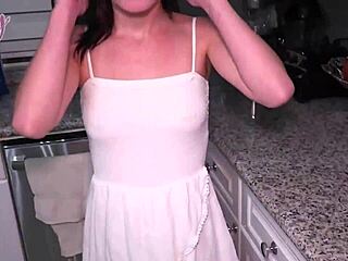 Samantha Black shows off her big boobs and curvy body in bed