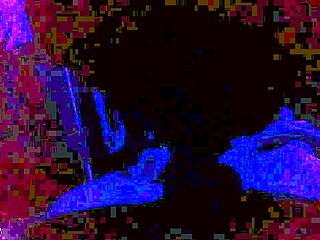 Negra ebony mamando polla en habitación azul especial