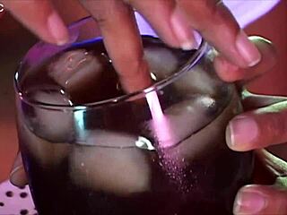 Hej, podívej se na ty bomba kozy v skupinovým castingu s špinavou řečí!