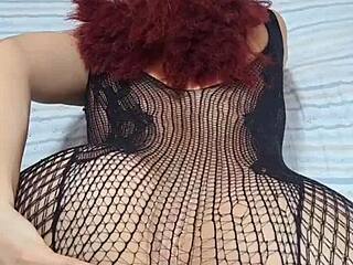 polla en el coño y en la boca de hermosa tetona gimiendo delicioso