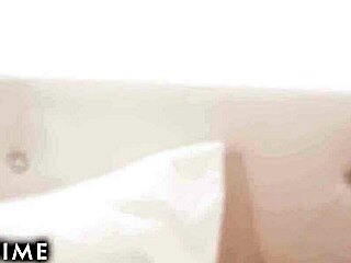 Alina Lopez and Kendra Spade dive into hairy pussy licking with face sitting in wild couple casting