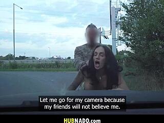 minha enteada provoca no mato levando pau no cuzinho apertado do vagninho e dutrasuraaa