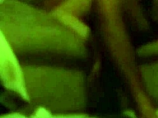 vecina cougar milf me coge rico como prostituta em encontro quente