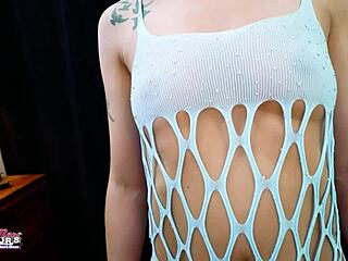 Hey, skinny brunette coed Mercedez loves sucking hard cock and getting banged hard! 😏