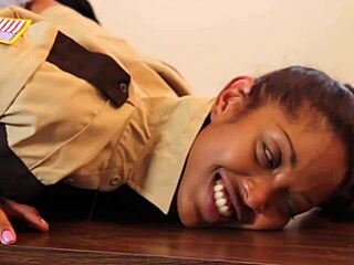 security guard gets took advantage off by her boss in bisexual dildo play 😏