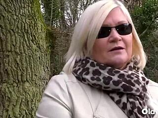 Big tit mature milf gets her shaved pussy licked by blonde lesbian in couple play.