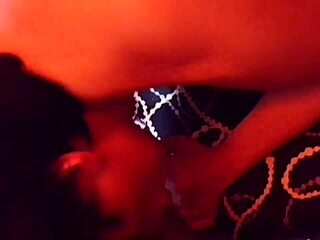 Gordo se coge a jovencita nalgona en el hotel parte 2. Cute latina teen swallows cum in bedroom casting interview.