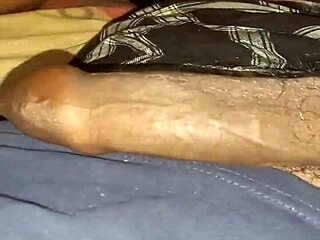 Single mother gives best oral sex