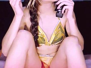 Hey, check out Bonneyuwu dancing as Leia from Star Wars at 13:25 – so cute and fun! 💃✨