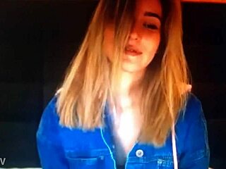 Rubia Chaturbate Blonde Webcam Session 2