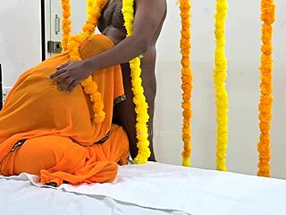 the couple kicked off their first night with homemade blowjob and pussy fucking, leading to intense wife sucking on cock.