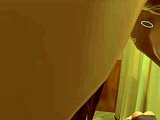 I leave the door open so mature can fuck me with big cock in part 1 😈🍑