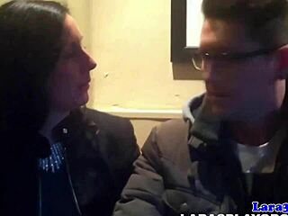 British mature gets fingered in her sexy lingerie 😏