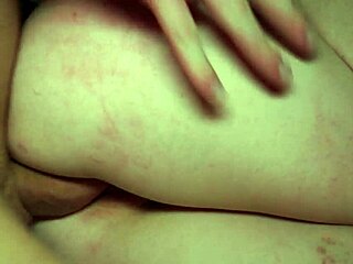 i'm a skinny brunette craving hard night sex with big cock blowjobs, doggystyle spanking, and wet pussy squirting