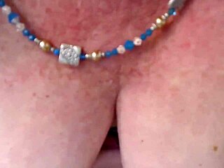 218 buzz buzz i got a new sextoy for my big ass curvy body with oiled hairy pussy solo masturbation