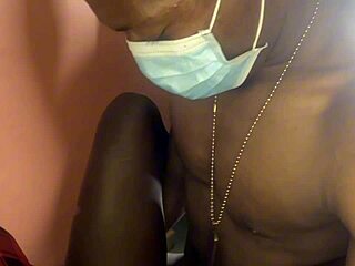 Girlfriend's Wet Pussy Filled with Cum Pt1