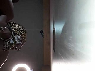 Hey BBC, you craving that tight gloryhole anal action with me?