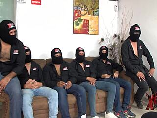 peruanos pass porn casting and fuck hot foreign sluts