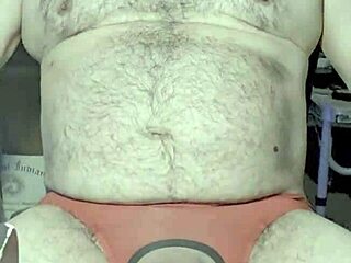 Why Is Ezsosa Flashing That Curvy Fat Body And Monster Cock In Bedroom Uncensored?