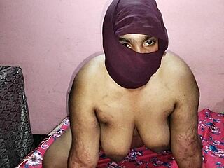 Makeup Guy Pounds Hot Indian Model Client With Natural Tits In Homemade Fuck Session