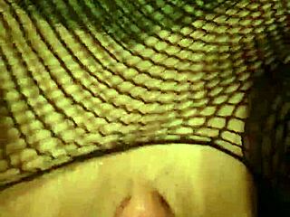 The amateur teen with a fat ass explored fucking a huge plug during her fisting session.