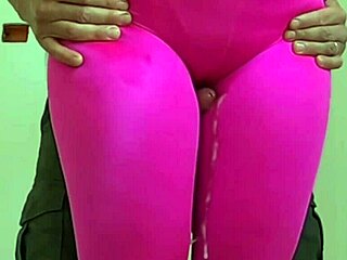 gran compilación de videos caseros de masturbación con corridas masivas que te dejan las piernas empapadas de placer