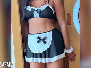 uhh pegando a empregada sozinhos no apto with my big cock filling her tight pussy with creampie