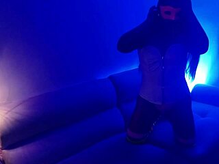 Will this curvy big ass waitress take money for anal fuck in hidden room while bar party's outside?