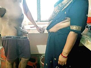 hey desi bhabhi getting wild fucking those boys with her horny moves 😈🍆