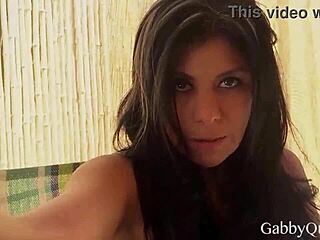 tempting meximilf gabby quinteros plays with her clit using toys