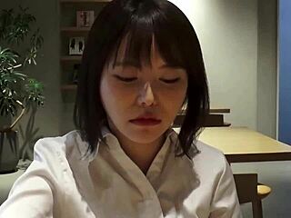 Affair With A Beautiful Office Lady Featuring Cute Japanese Amateur Cheating In 1on1 At Work