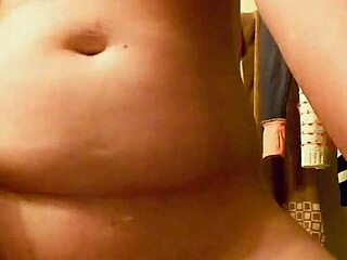 19yo Redhead Scarlet Dances Close Up For The Camera In Homemade Solo Scene