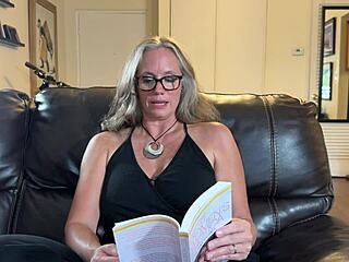 hey, listen to this, says nina nite as she reads aloud in her curvy muscular bodybuilder outfit for the interactive photoshoot.