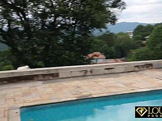 the narrative follows a blonde giving blowjob before anal assfucking in this amateur scene