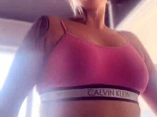 fui treinar na academia com plug anal no cu e fiquei com tesão pra meter rola no cu largo em casa